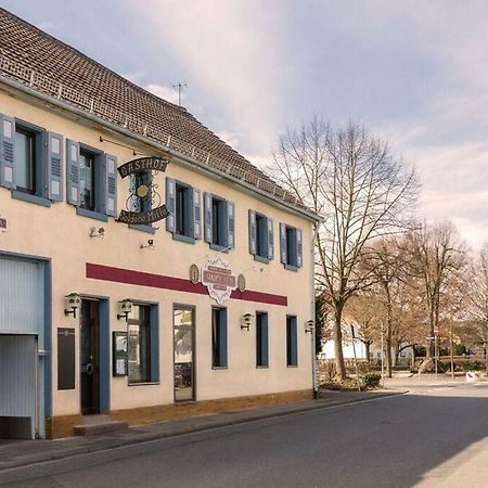 Pension Goldene Mitte Groß-Zimmern エクステリア 写真